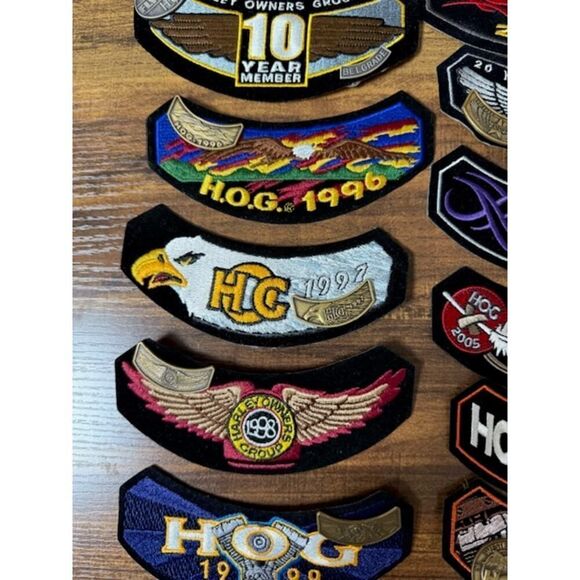 Harley Davidson HOG Lot 34 Patches and Pins (13 Years) 1996-2008 - Picture 3 of 12